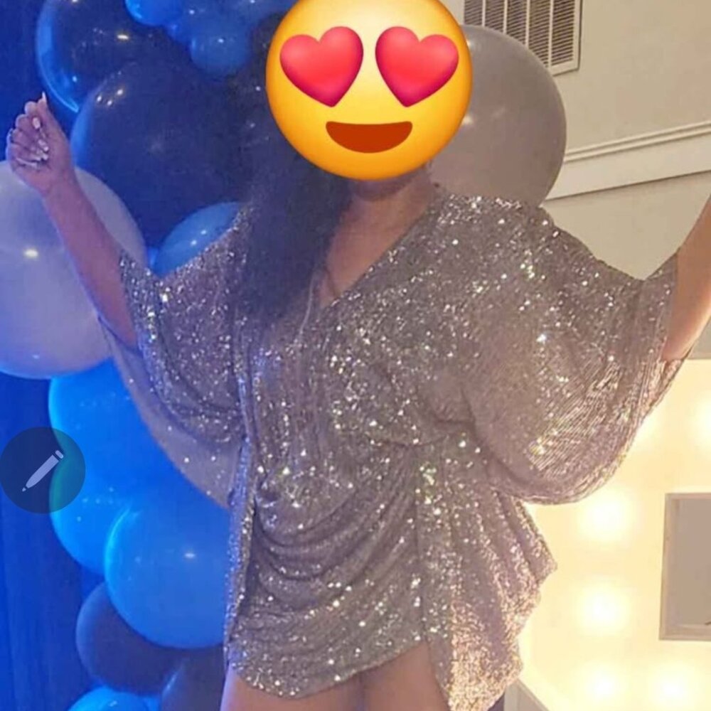 Ellae Lisque Center of Attention Sequins Dress- Size XL